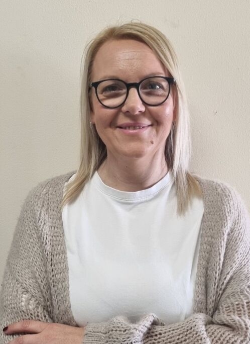 Mira Novaković Ilin, Novosadski humanitarni centar